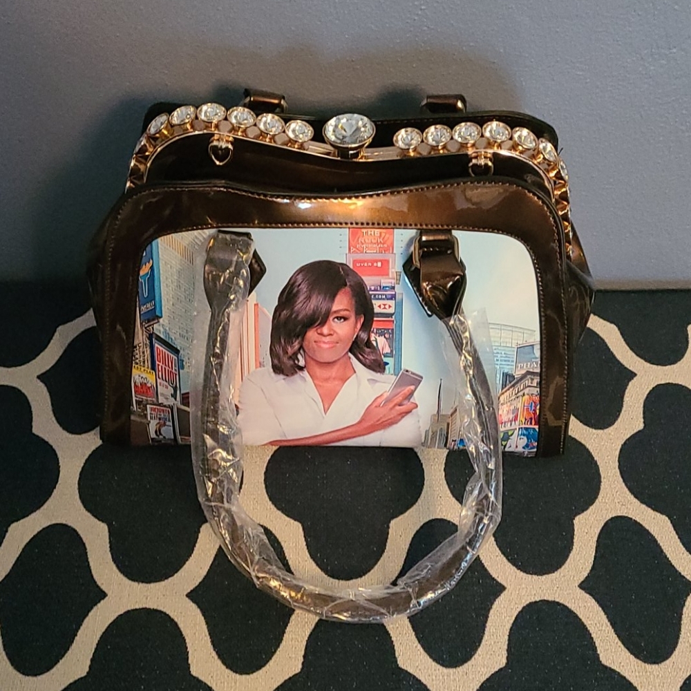 Michele Obama Pocketbooks